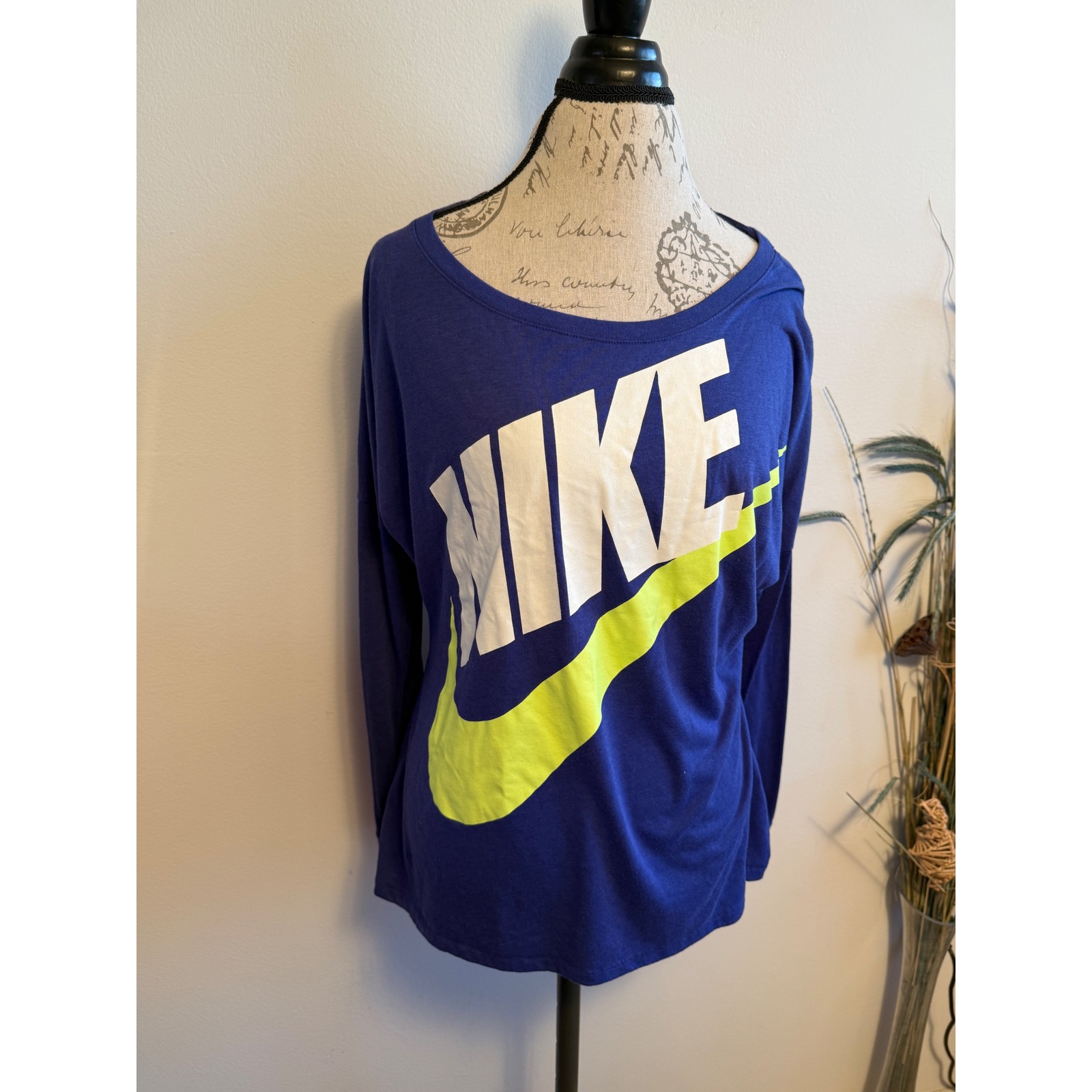 Nike Womens Long Sleeve Graphic Tee Royal Blue Neon Lime Swoosh Scoop Neck L